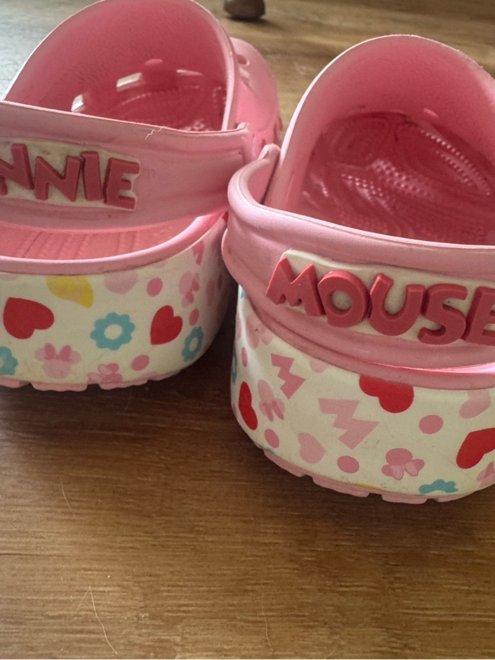 Disney Pink Minnie Mouse Clog Sandals with Charms - Picture 4 of 5